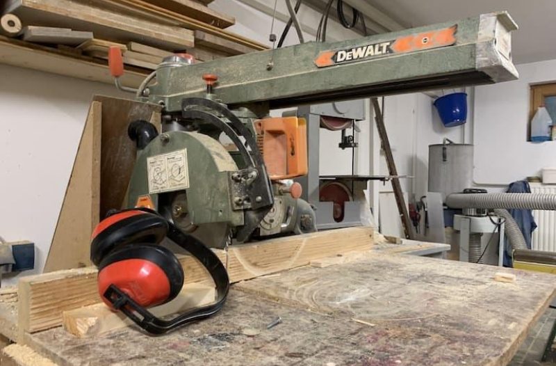 Brinje - brinje.info - Bespovratna namjenska sredstva za preradu drva i proizvodnju namještaja za 2023.